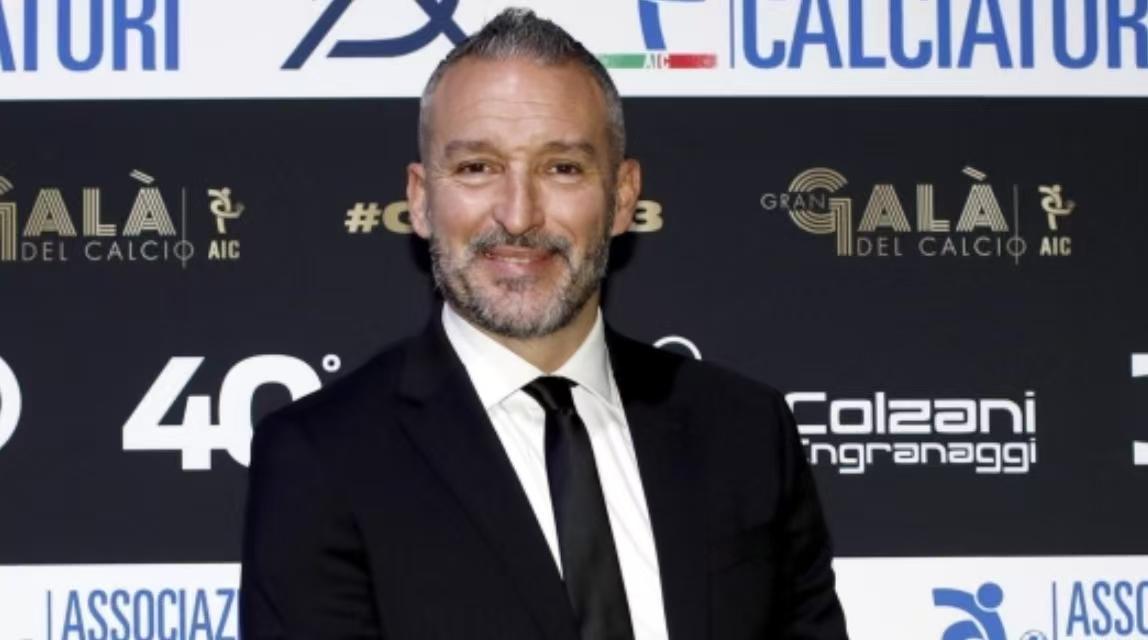 Kaiyun开云中国官网-赞布罗塔：尤文应冲击意甲冠军，我一直很欣赏弗拉霍维奇