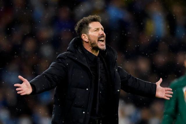 Kaiyun开云中国官网-西蒙尼：曼城是世界最佳球队 对瓜帅用兵猝不及防