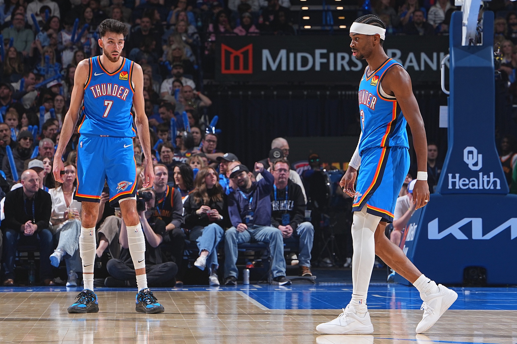 NBA彩经:湖人轻取魔术 骑士擒下鹈鹕 老鹰大胜勇士 火箭浇灭热火