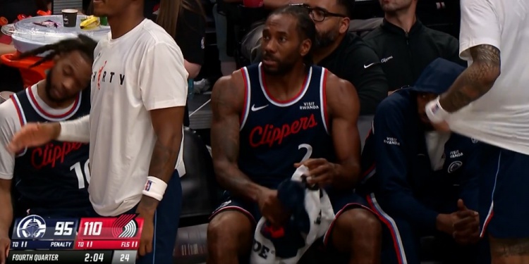 又投降了！伦纳德被换下场&amp;快船落后15分宣布放弃